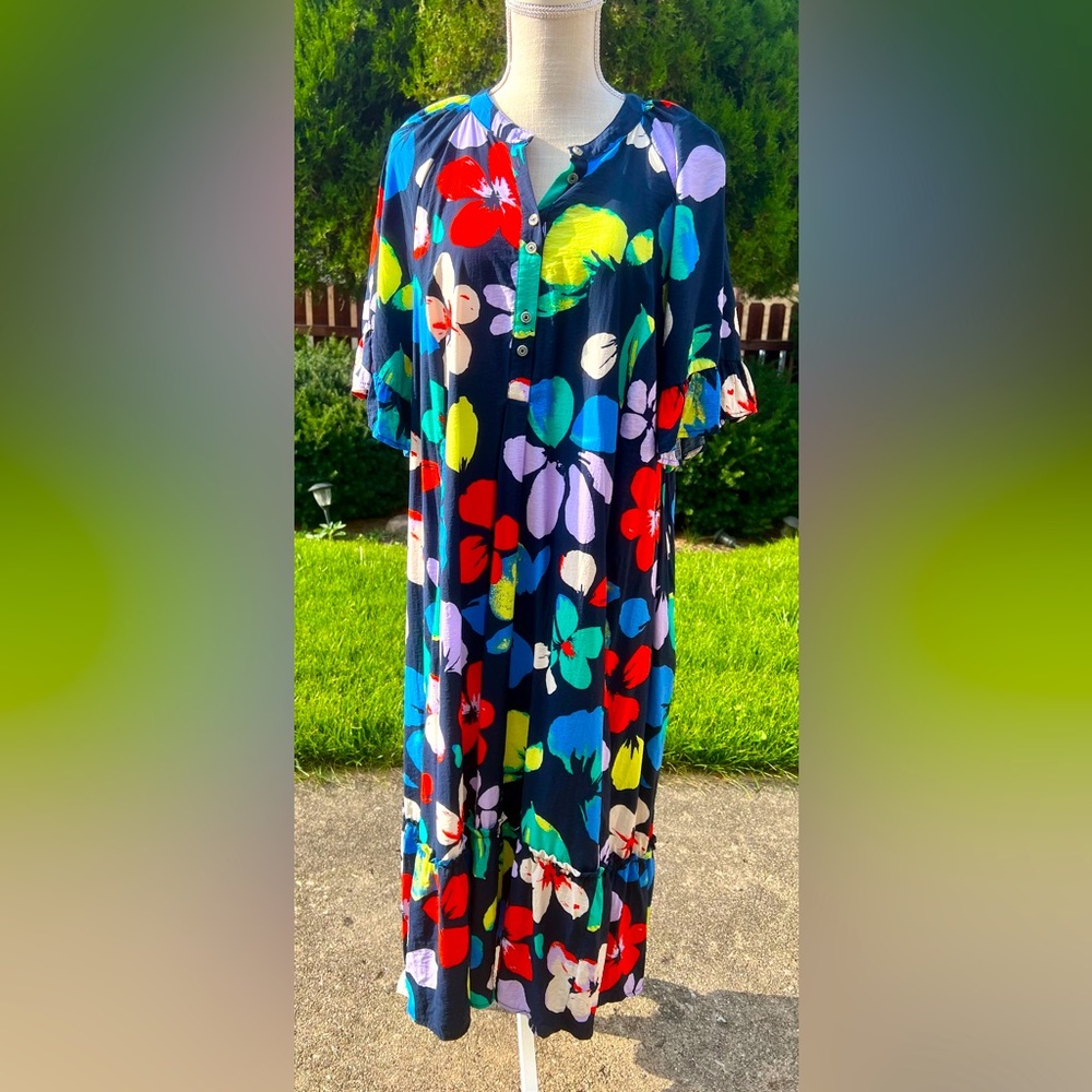 Flowy summer house dress
